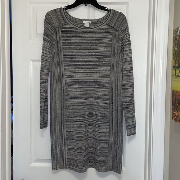 Club Monaco Tallis Knit Gray Long Sleeve Dress - Picture 2 of 5